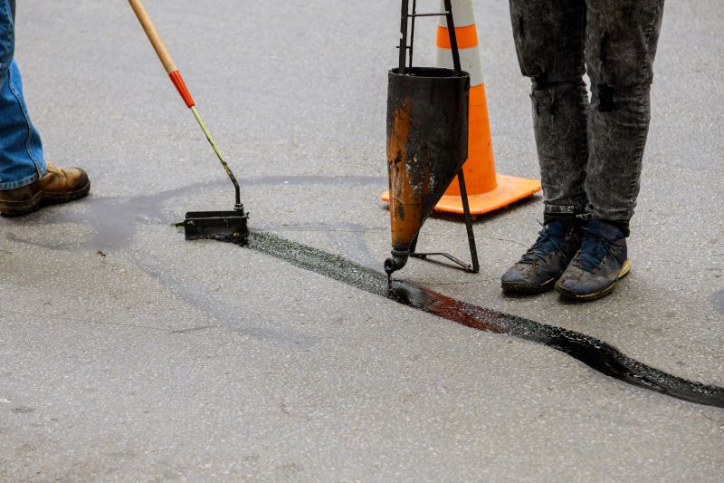 Asphalt Cracks Repair
